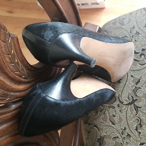 Real Pony Hair 2.25" Heels Sundance Pumps - Picture 6 of 9